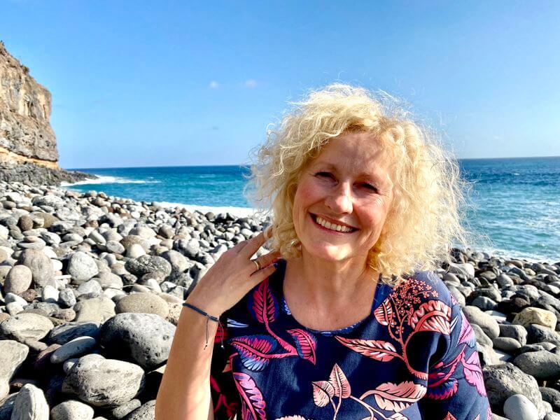 ursula-am-steinstrand